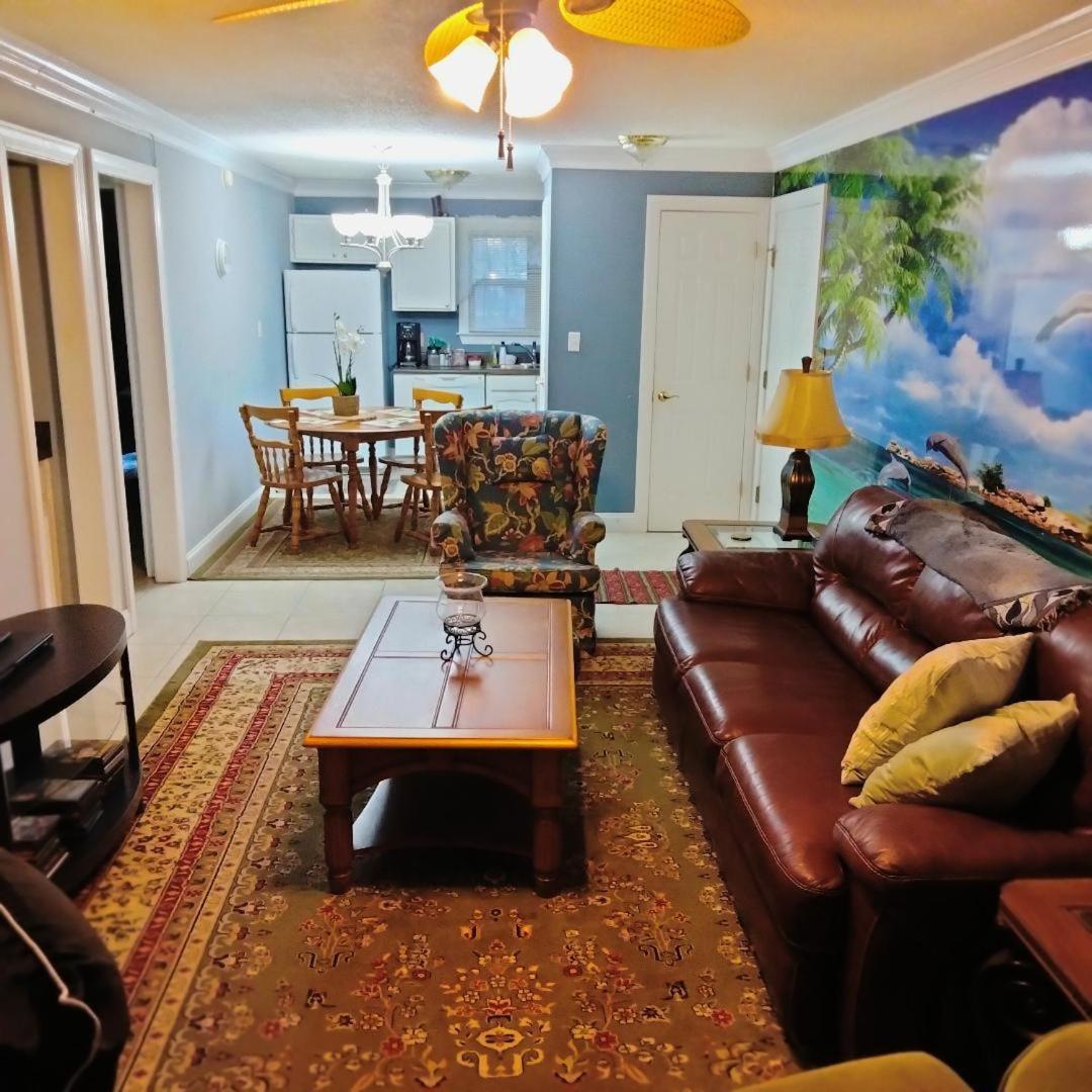 Unique 2 Bedroom / 2 Bath Condo In 미를 비치 외부 사진